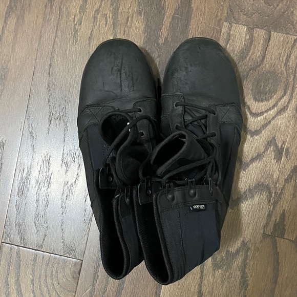 Danner Men's 8” Gore-Tex Tachyon Boots - Picture 2 of 6